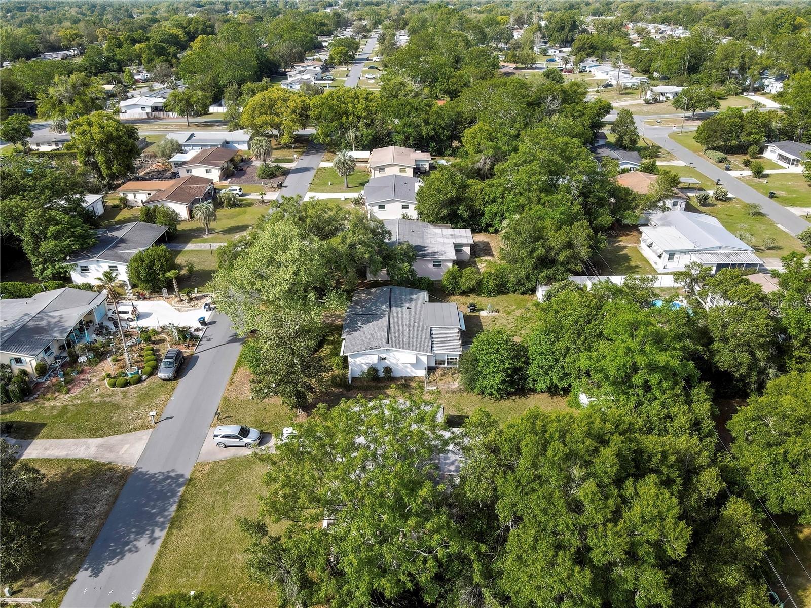 BEVERLY HILLS UNIT 02 - Residential