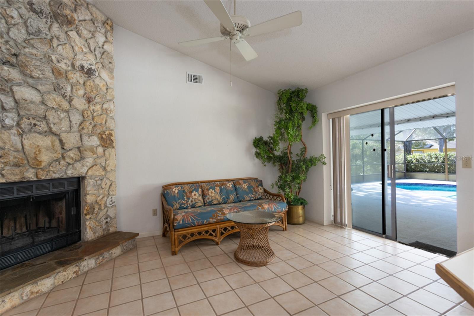 PALM COAST SEC 13 BRESSLER PRCL H BROOKSIDE PRCL P - Residential