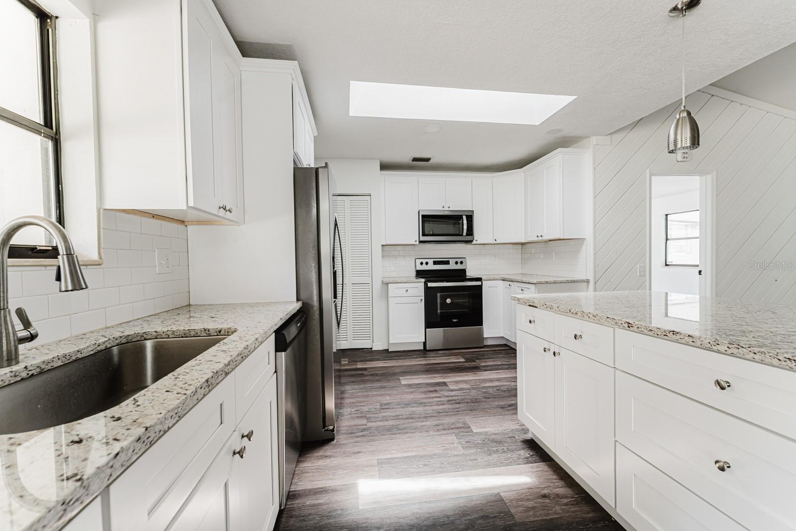 HARBOR OAKS UNIT 01 - Residential