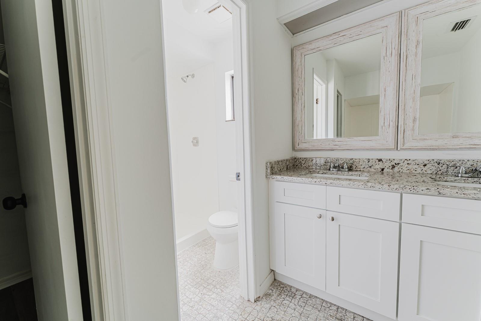 HARBOR OAKS UNIT 01 - Residential