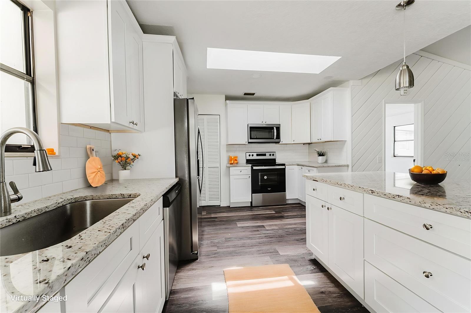 HARBOR OAKS UNIT 01 - Residential