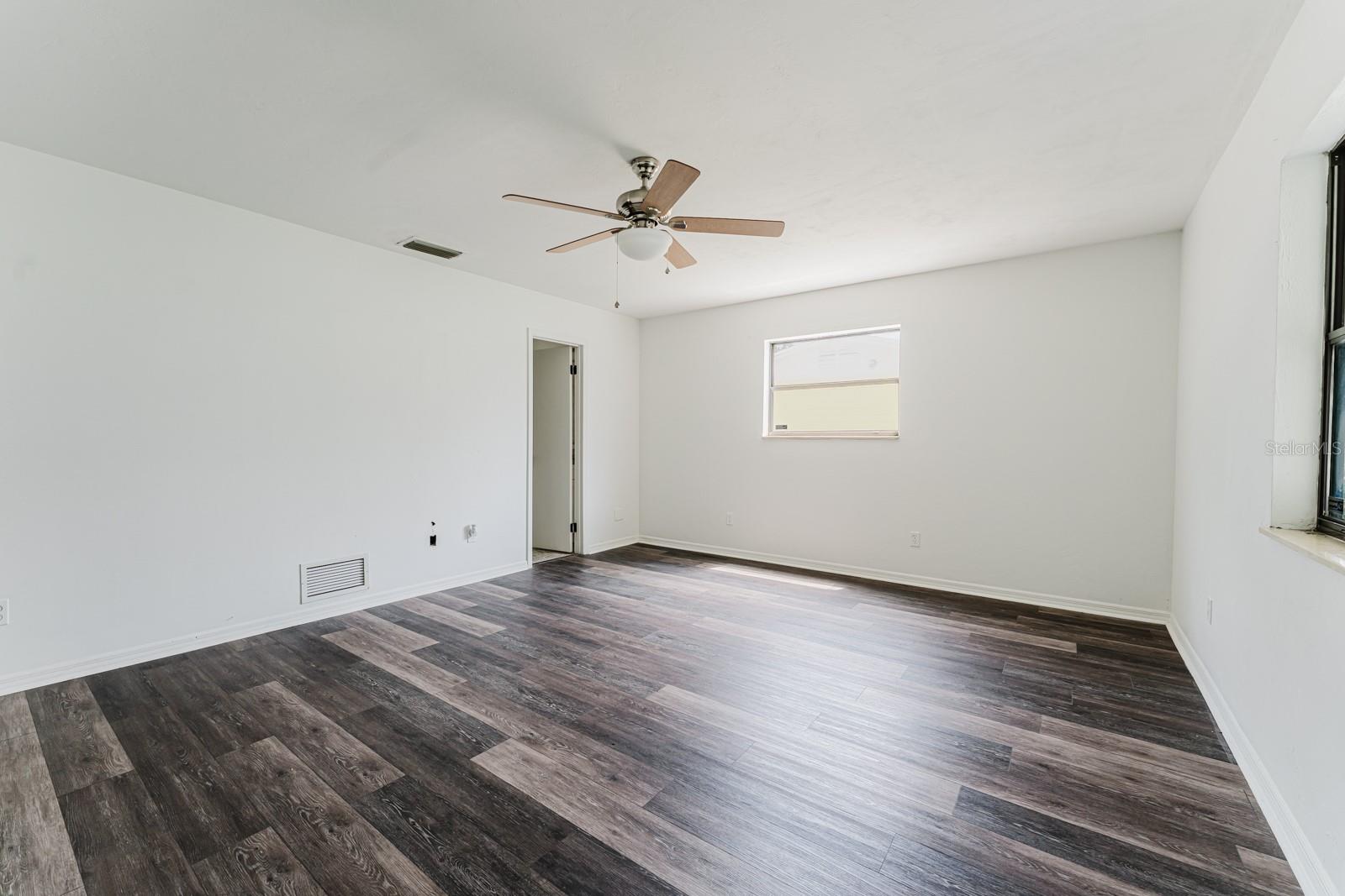 HARBOR OAKS UNIT 01 - Residential