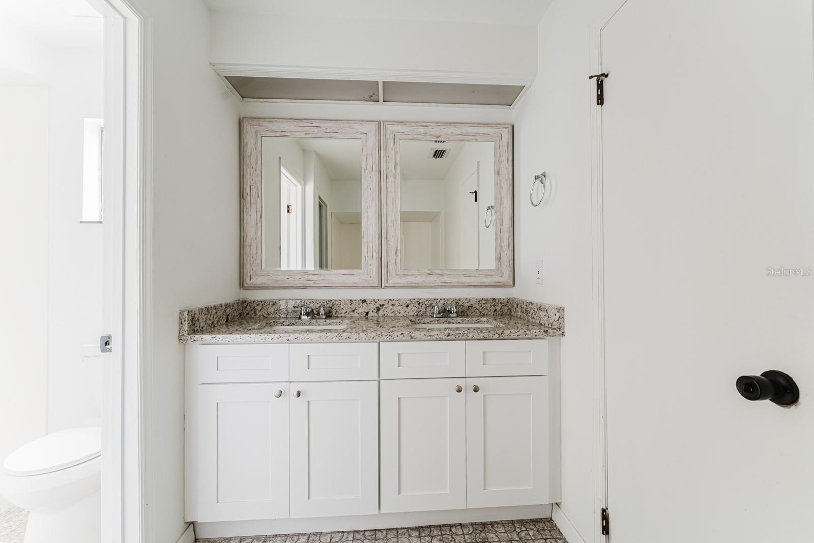 HARBOR OAKS UNIT 01 - Residential