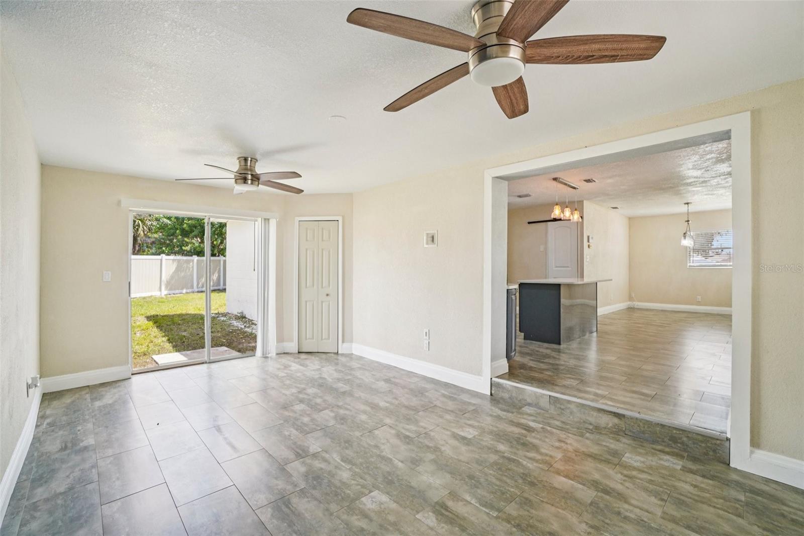 APOLLO BEACH UNIT ONE PT ONE - Residential