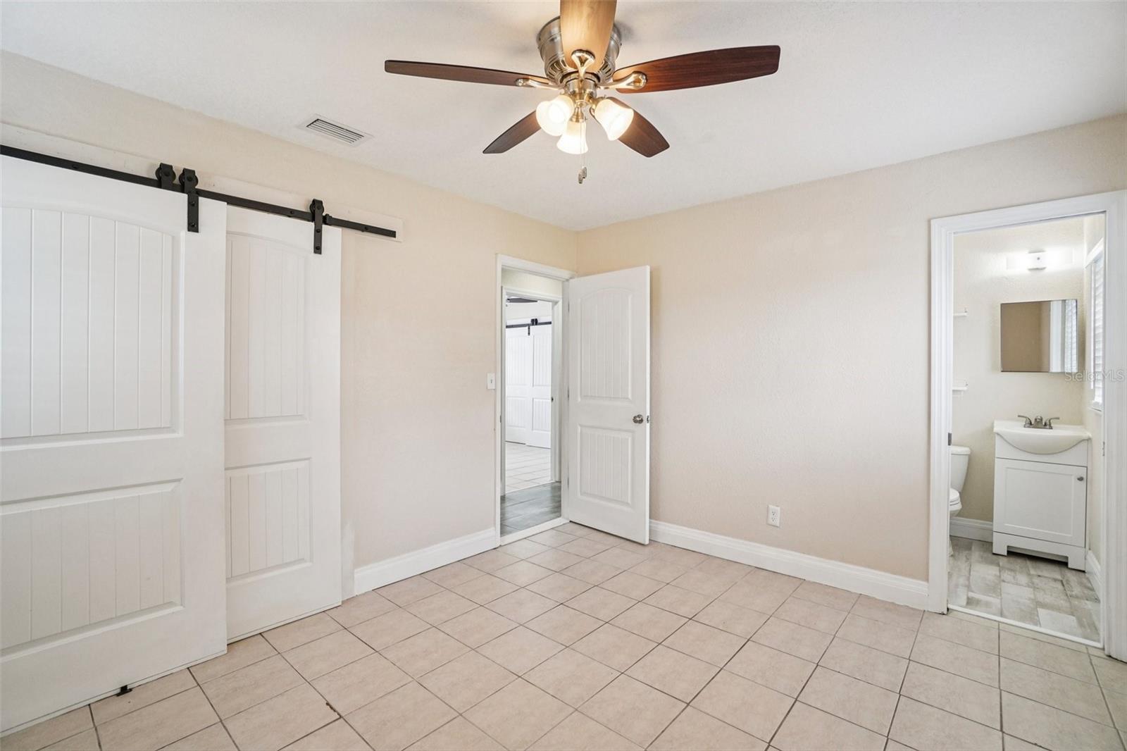 APOLLO BEACH UNIT ONE PT ONE - Residential