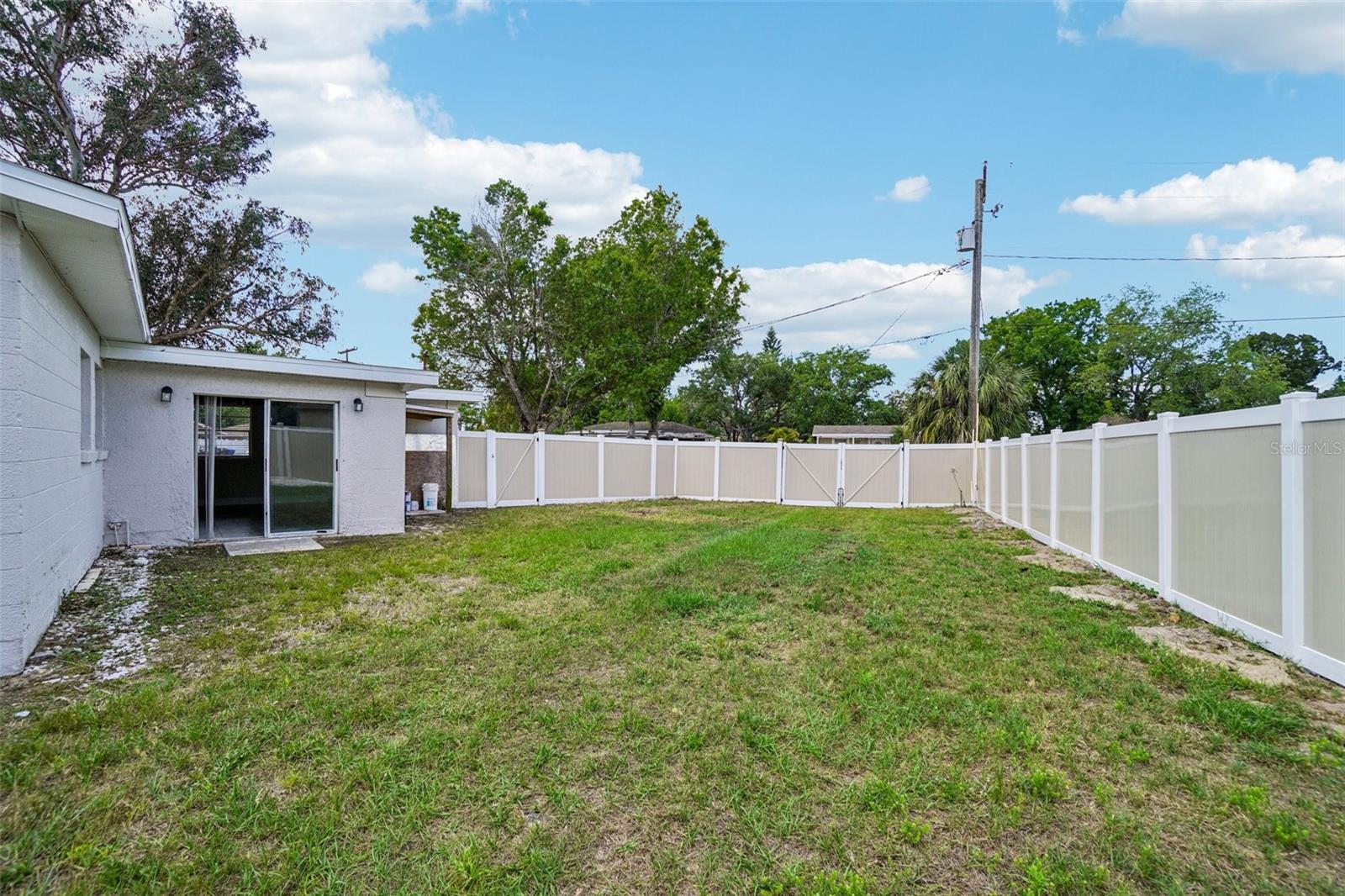 APOLLO BEACH UNIT ONE PT ONE - Residential