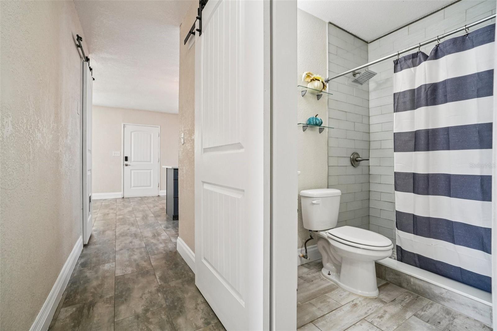 APOLLO BEACH UNIT ONE PT ONE - Residential