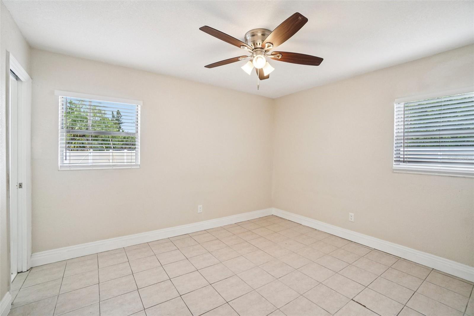 APOLLO BEACH UNIT ONE PT ONE - Residential