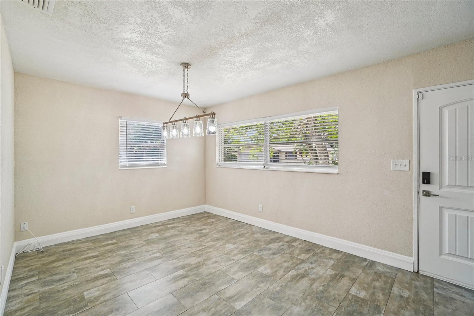 APOLLO BEACH UNIT ONE PT ONE - Residential