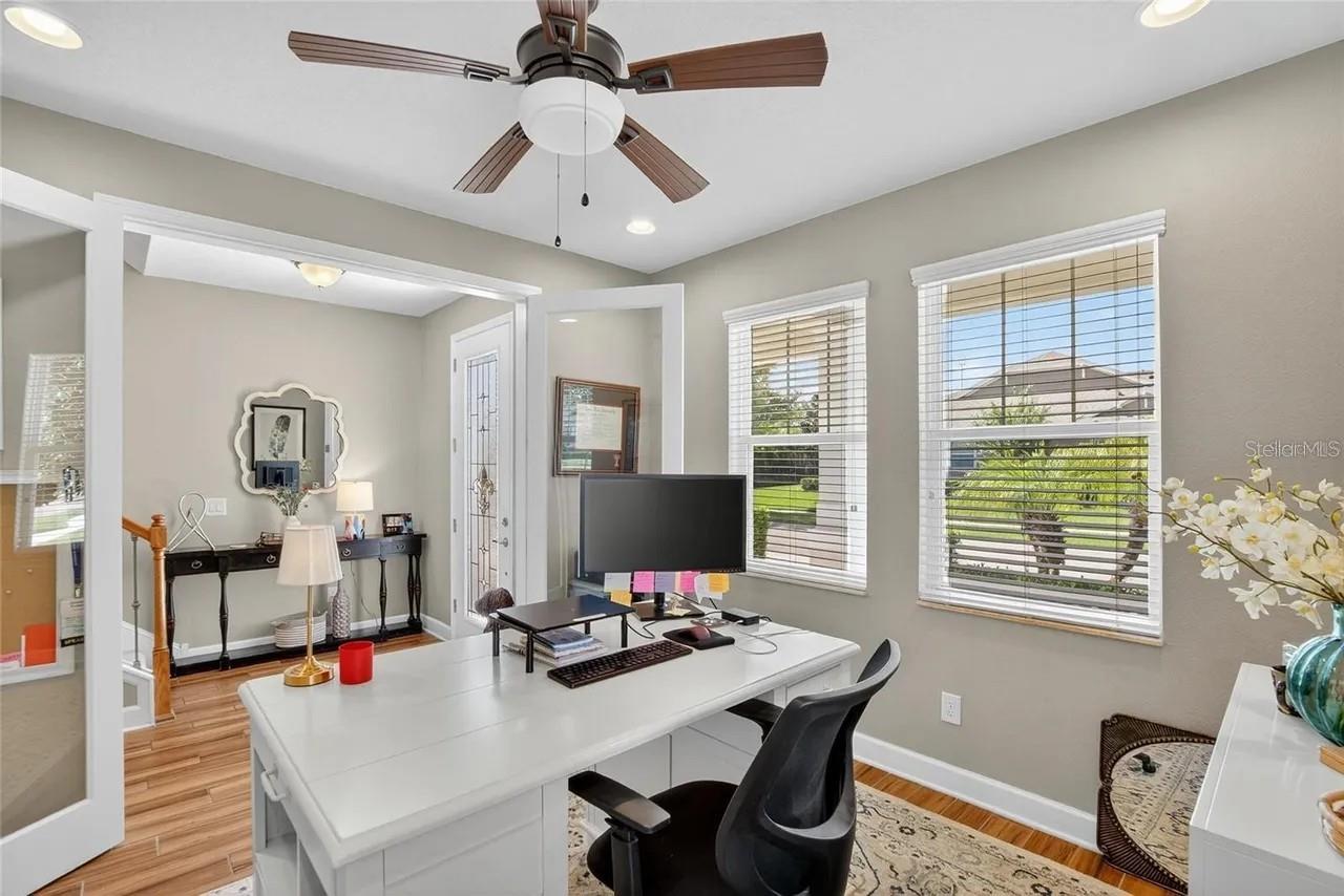 FISHHAWK RANCH WEST PH 1B/1C - Residential Lease