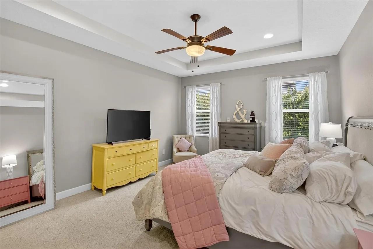 FISHHAWK RANCH WEST PH 1B/1C - Residential Lease