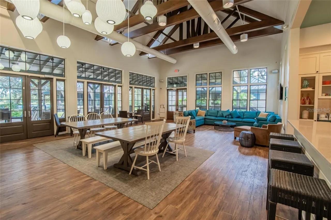 FISHHAWK RANCH WEST PH 1B/1C - Residential Lease