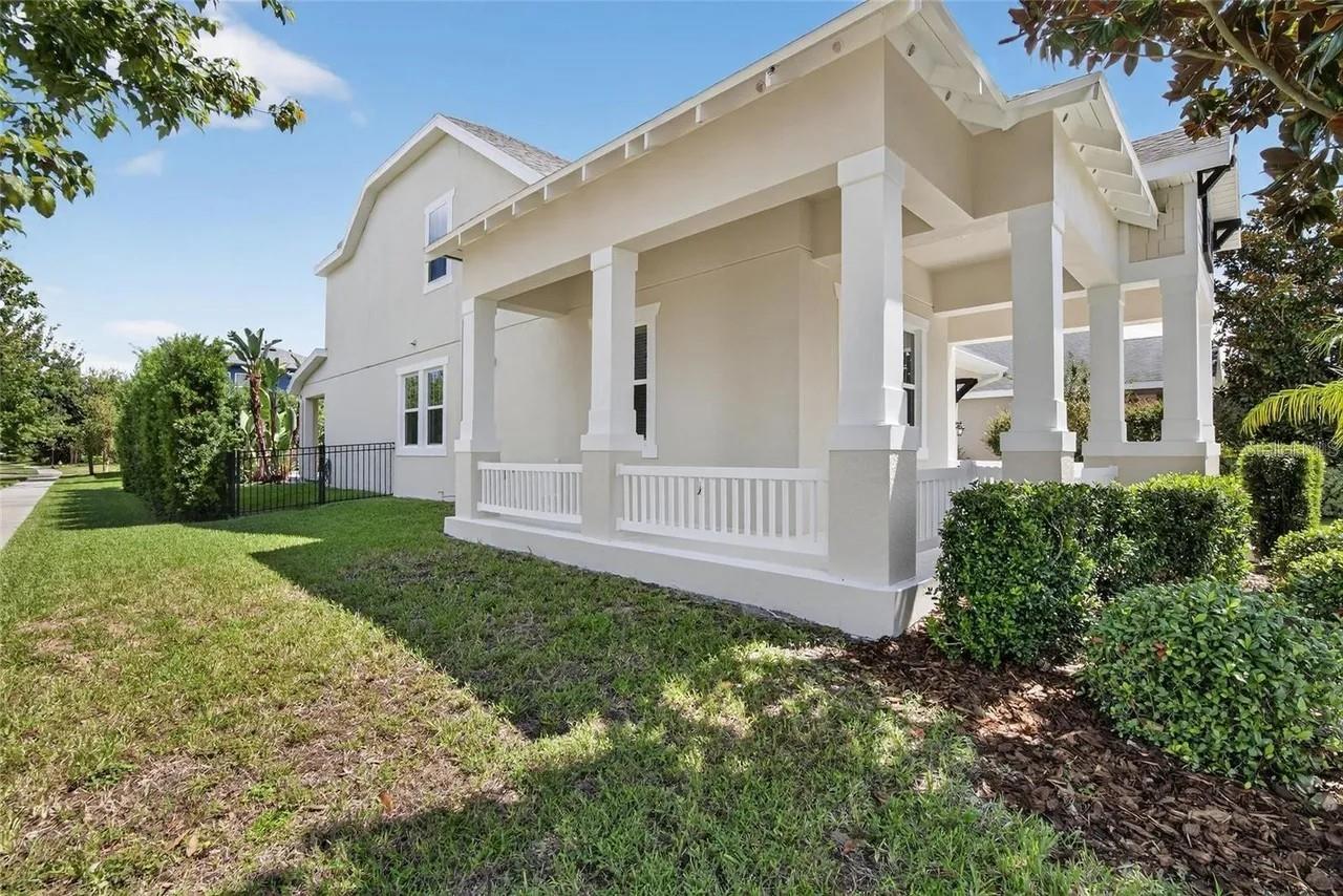 FISHHAWK RANCH WEST PH 1B/1C - Residential Lease