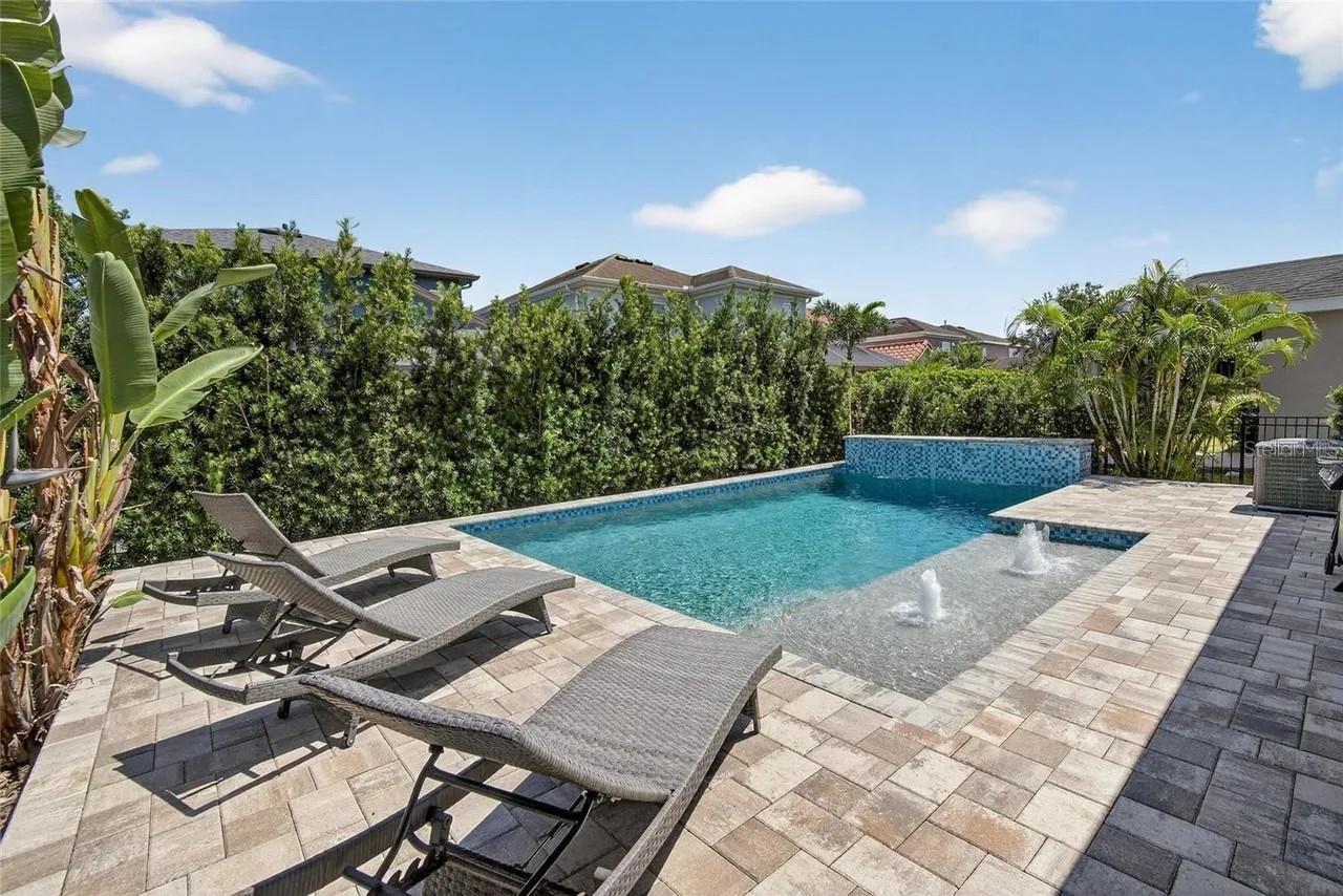 FISHHAWK RANCH WEST PH 1B/1C - Residential Lease