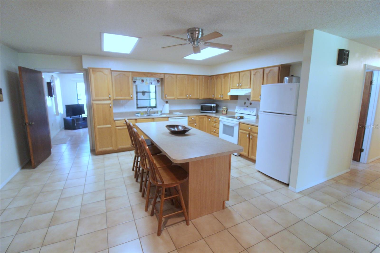 GREEN TURF ACRES - Residential
