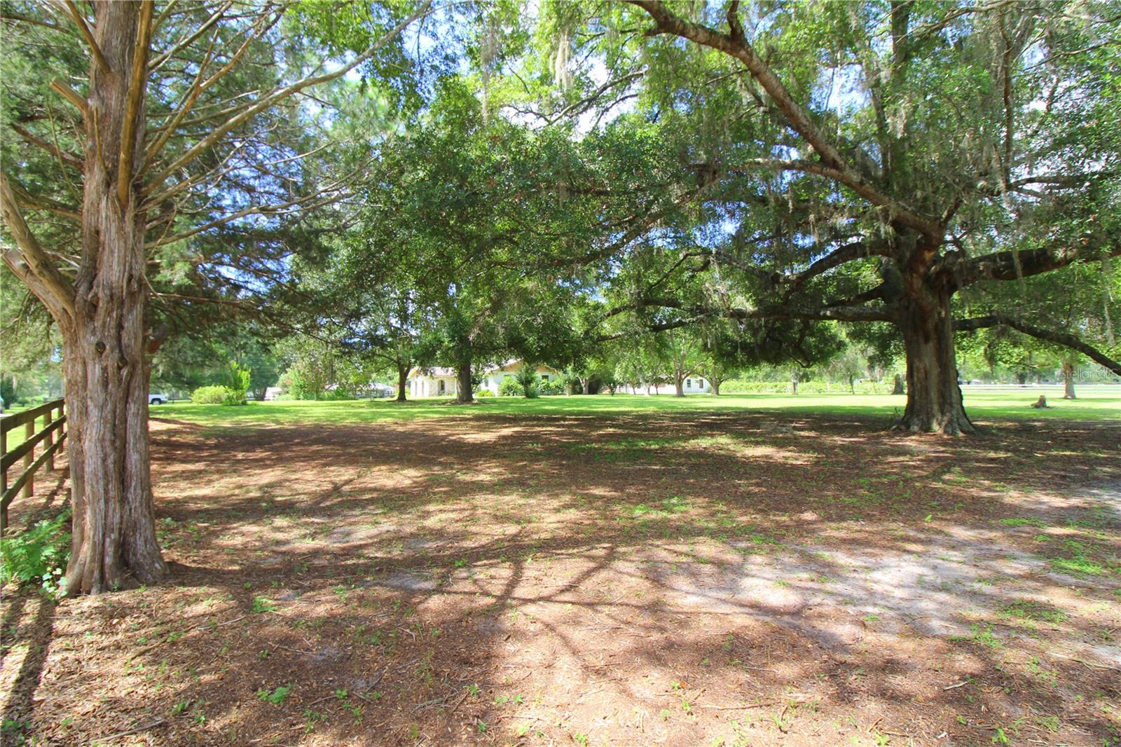 GREEN TURF ACRES - Residential