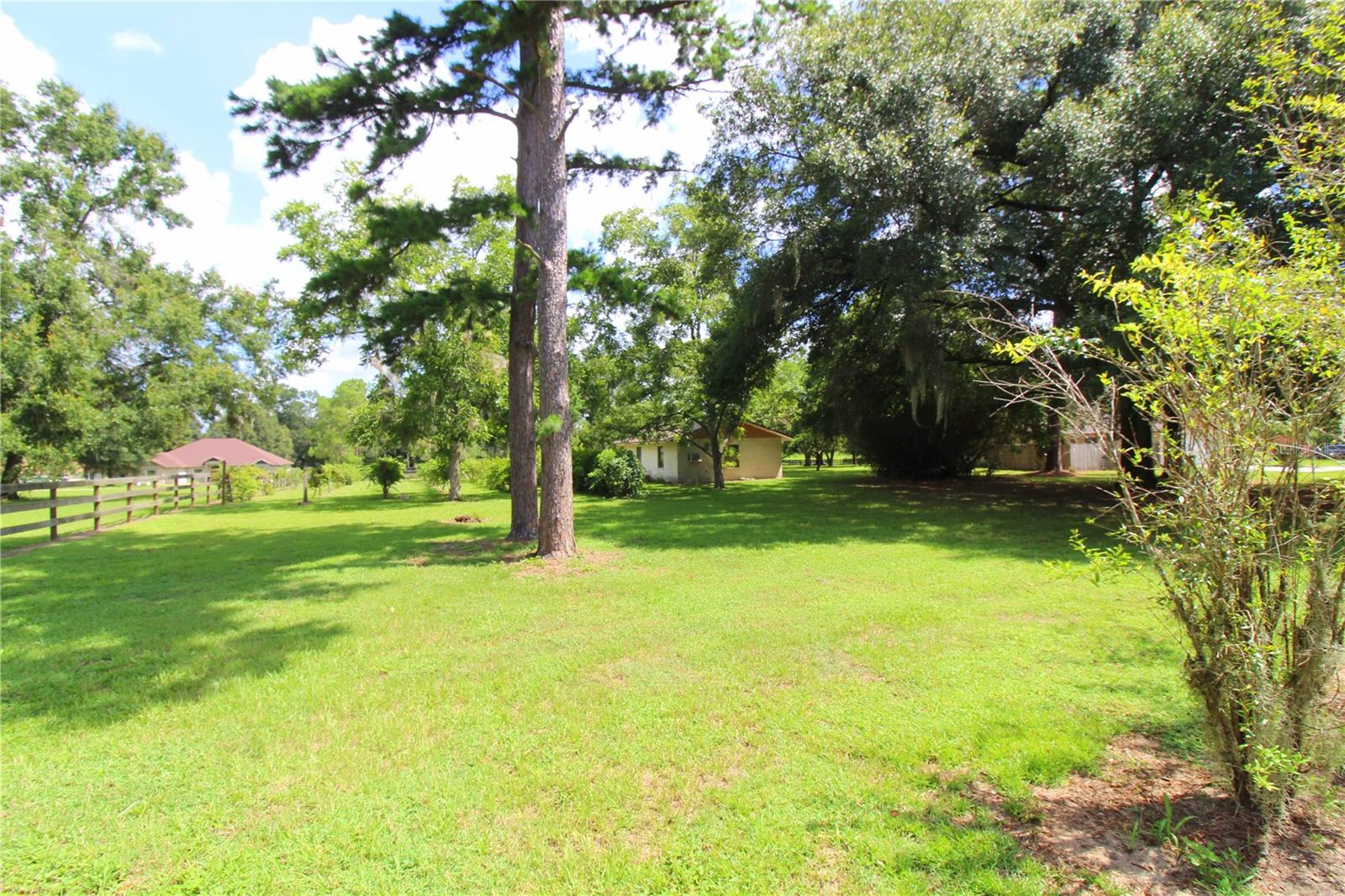 GREEN TURF ACRES - Residential