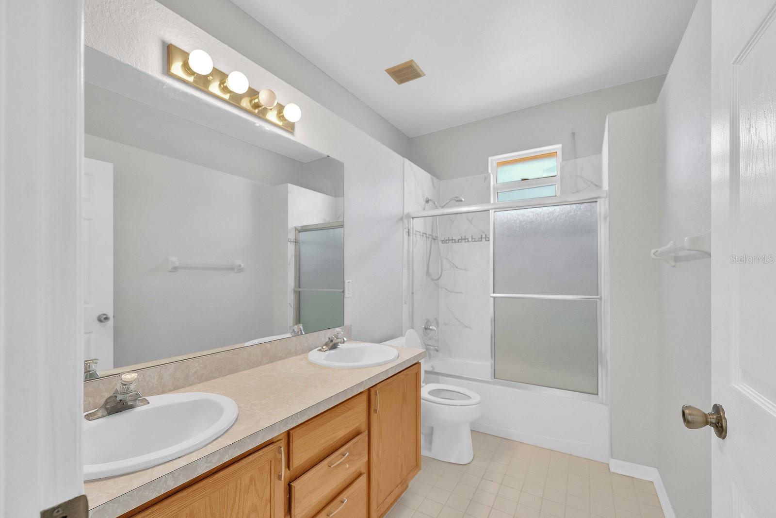 DERBY LANDINGS SUB - Residential