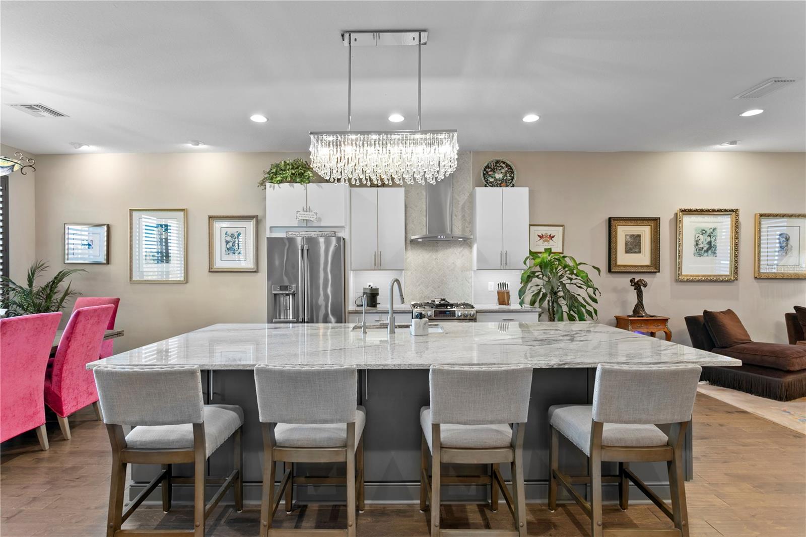 TOWNS ON FIFTH - Residential