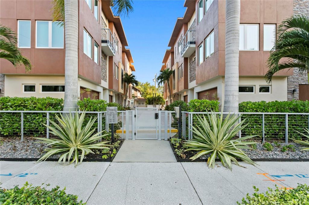 Photo of 153 5th Avenue NE, St Petersburg, FL 33701 (MLS # TB8442119)