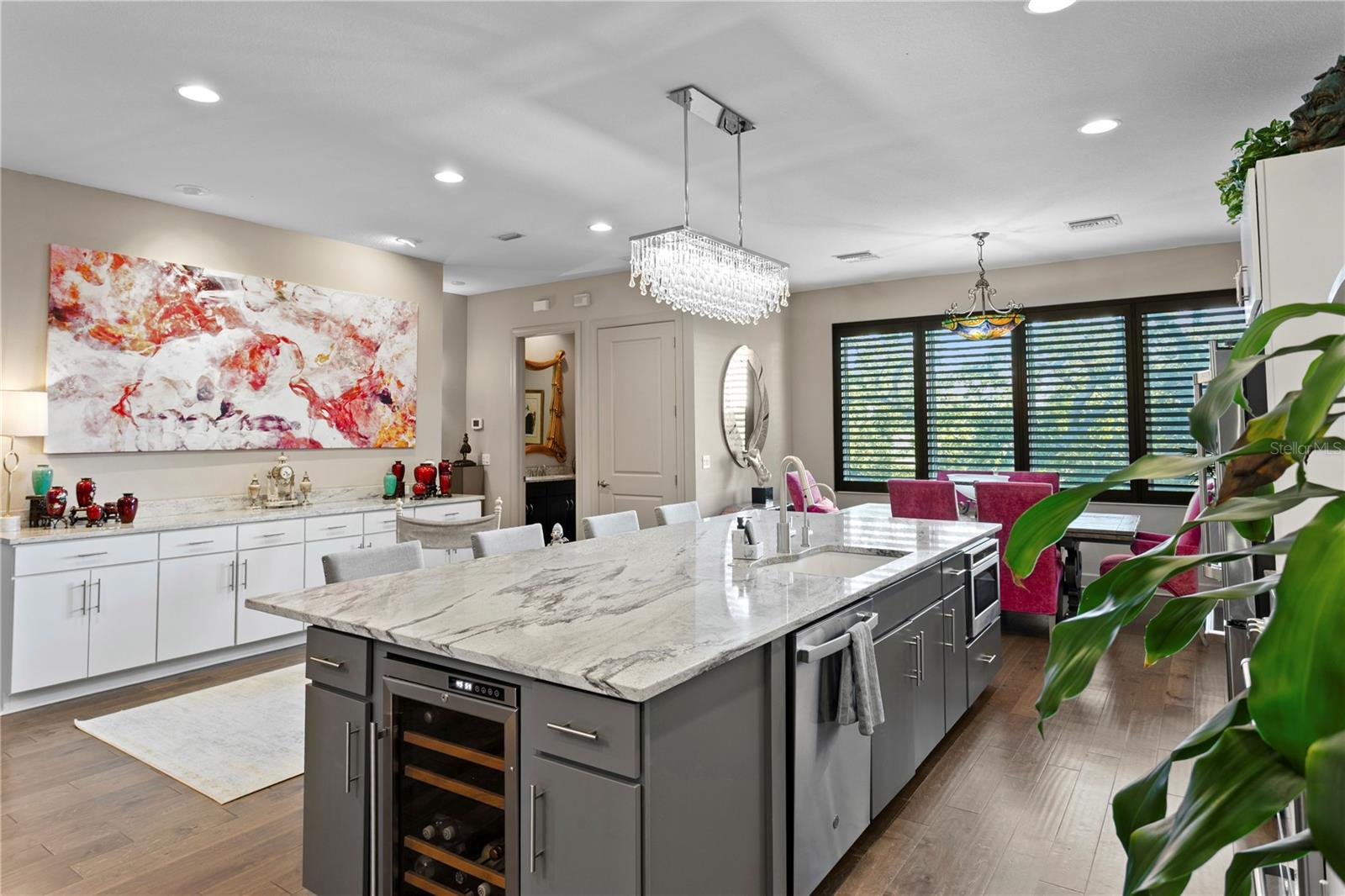 TOWNS ON FIFTH - Residential