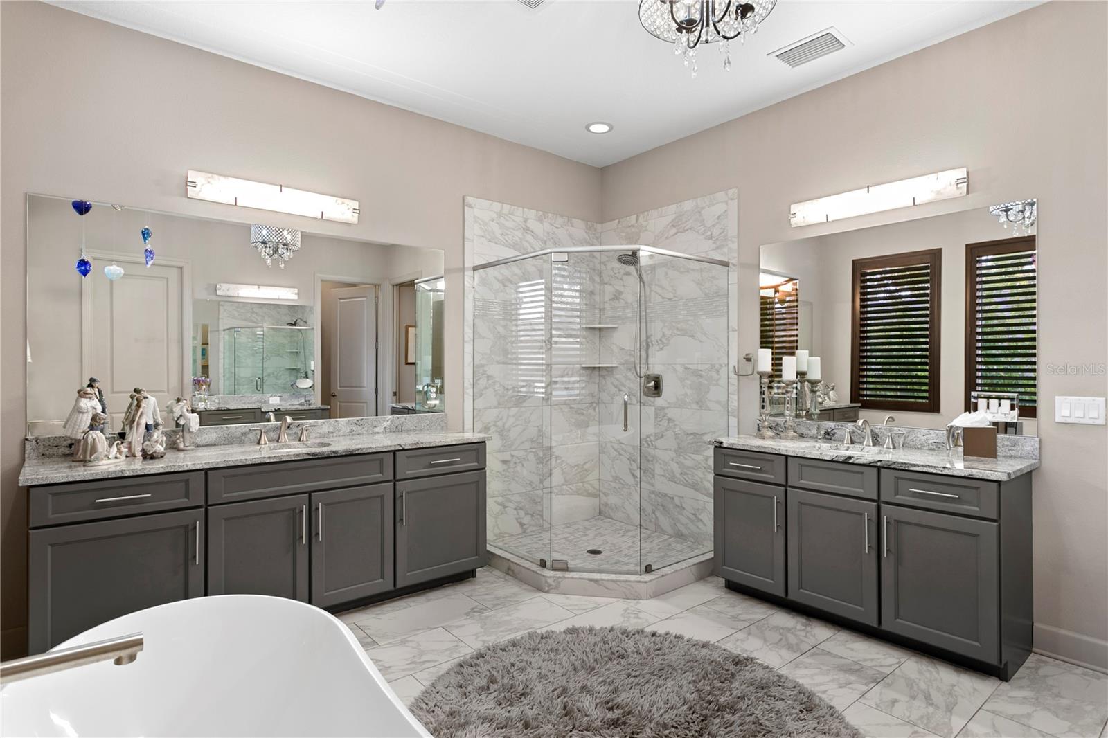 TOWNS ON FIFTH - Residential