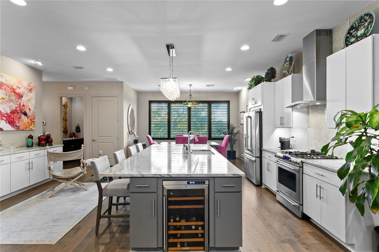 TOWNS ON FIFTH - Residential