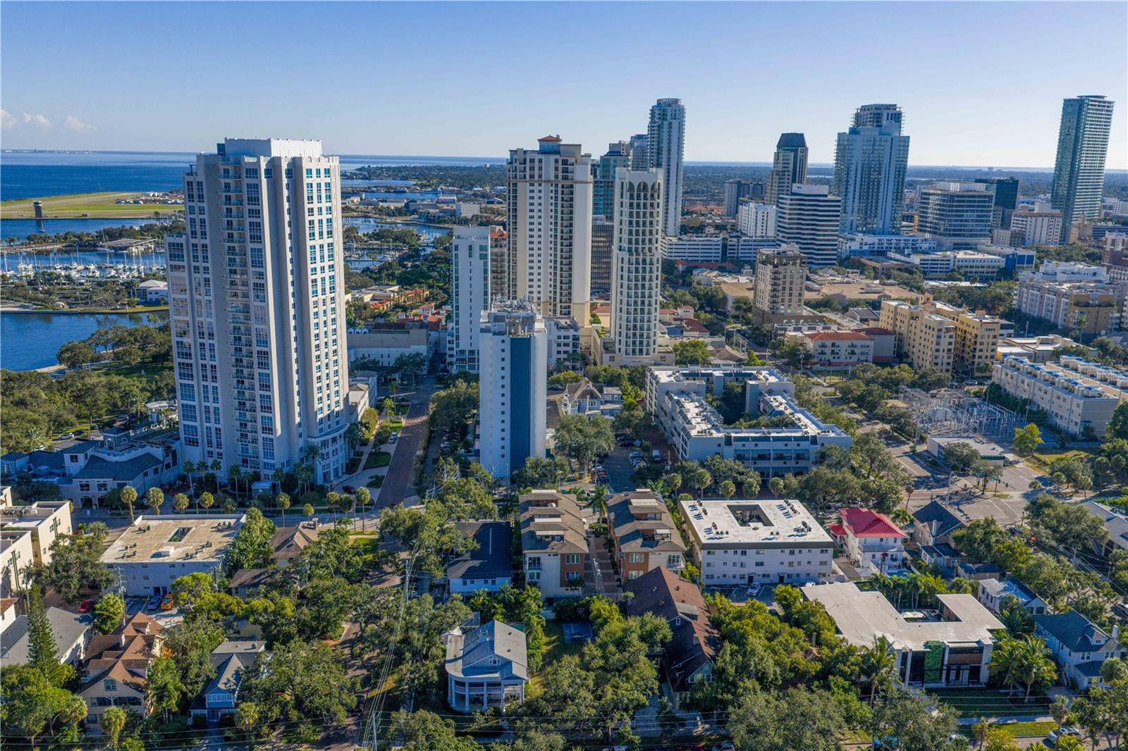 TOWNS ON FIFTH - Residential