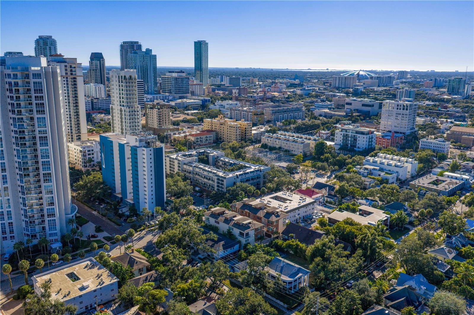 TOWNS ON FIFTH - Residential