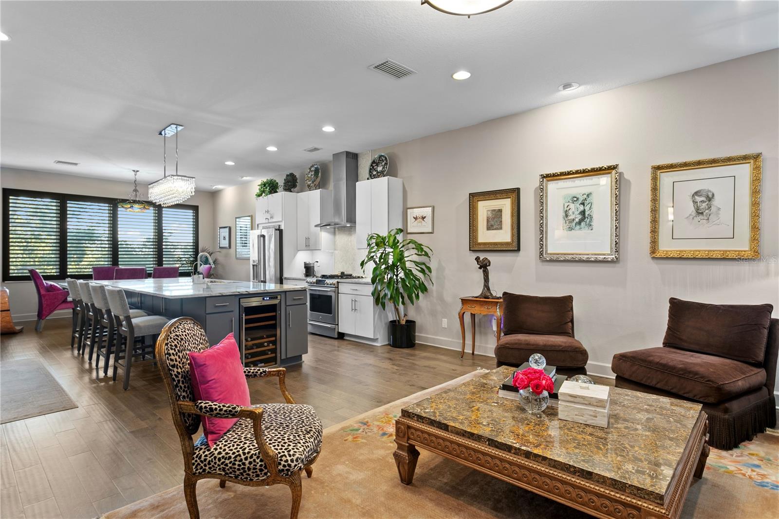 TOWNS ON FIFTH - Residential