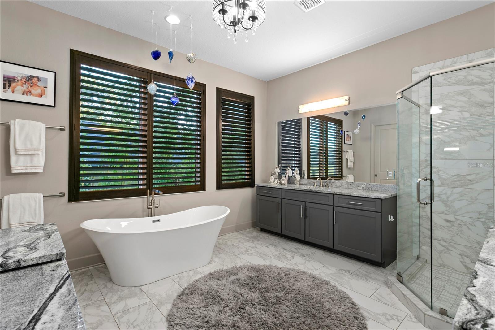 TOWNS ON FIFTH - Residential