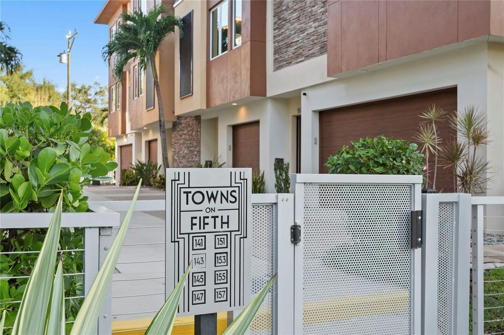 Photo of 153 5th Avenue NE, St Petersburg, FL 33701 (MLS # TB8442119)