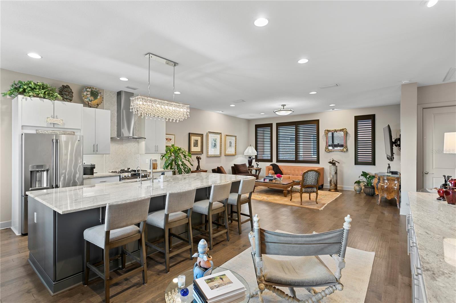 TOWNS ON FIFTH - Residential