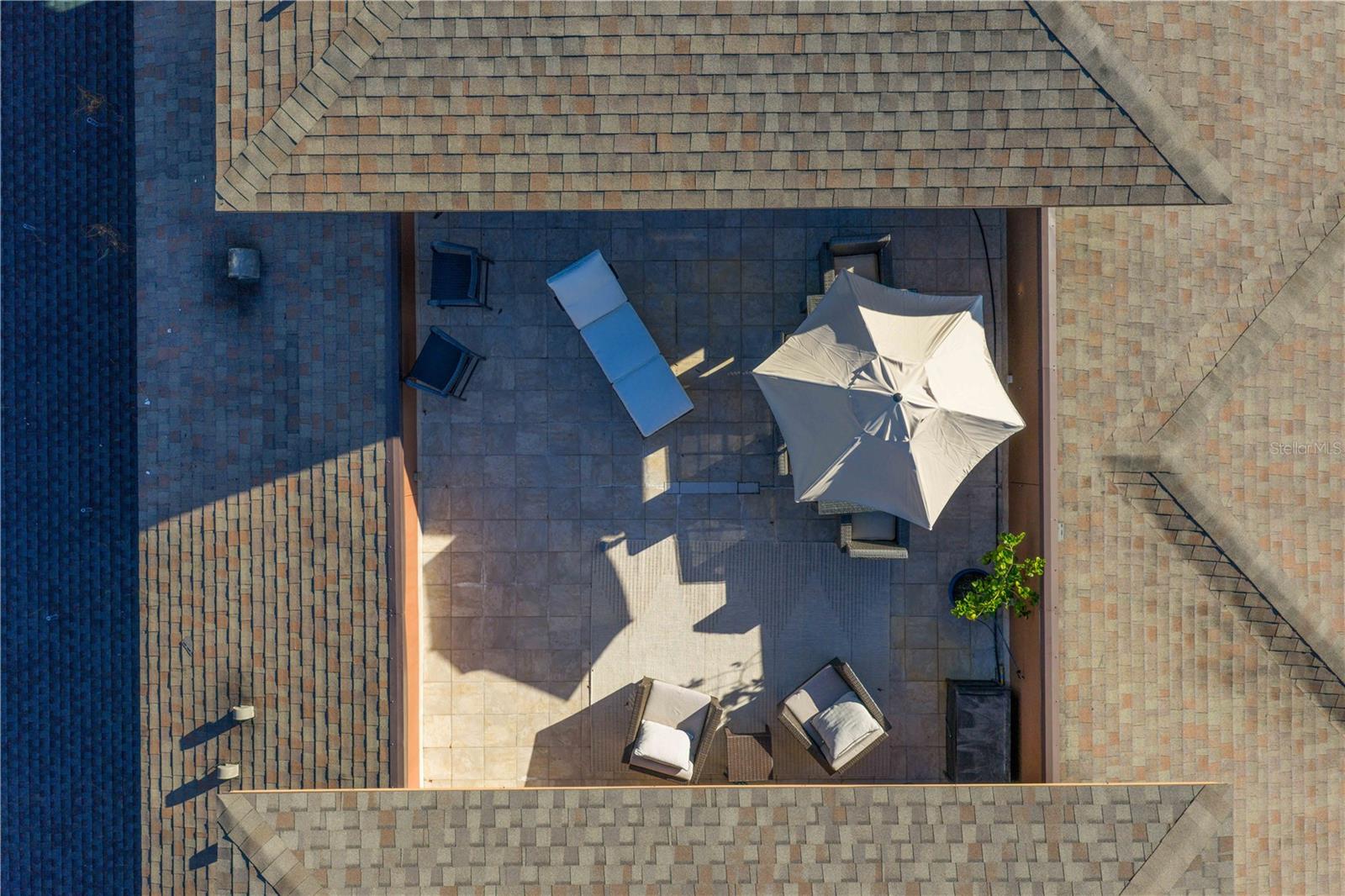 TOWNS ON FIFTH - Residential