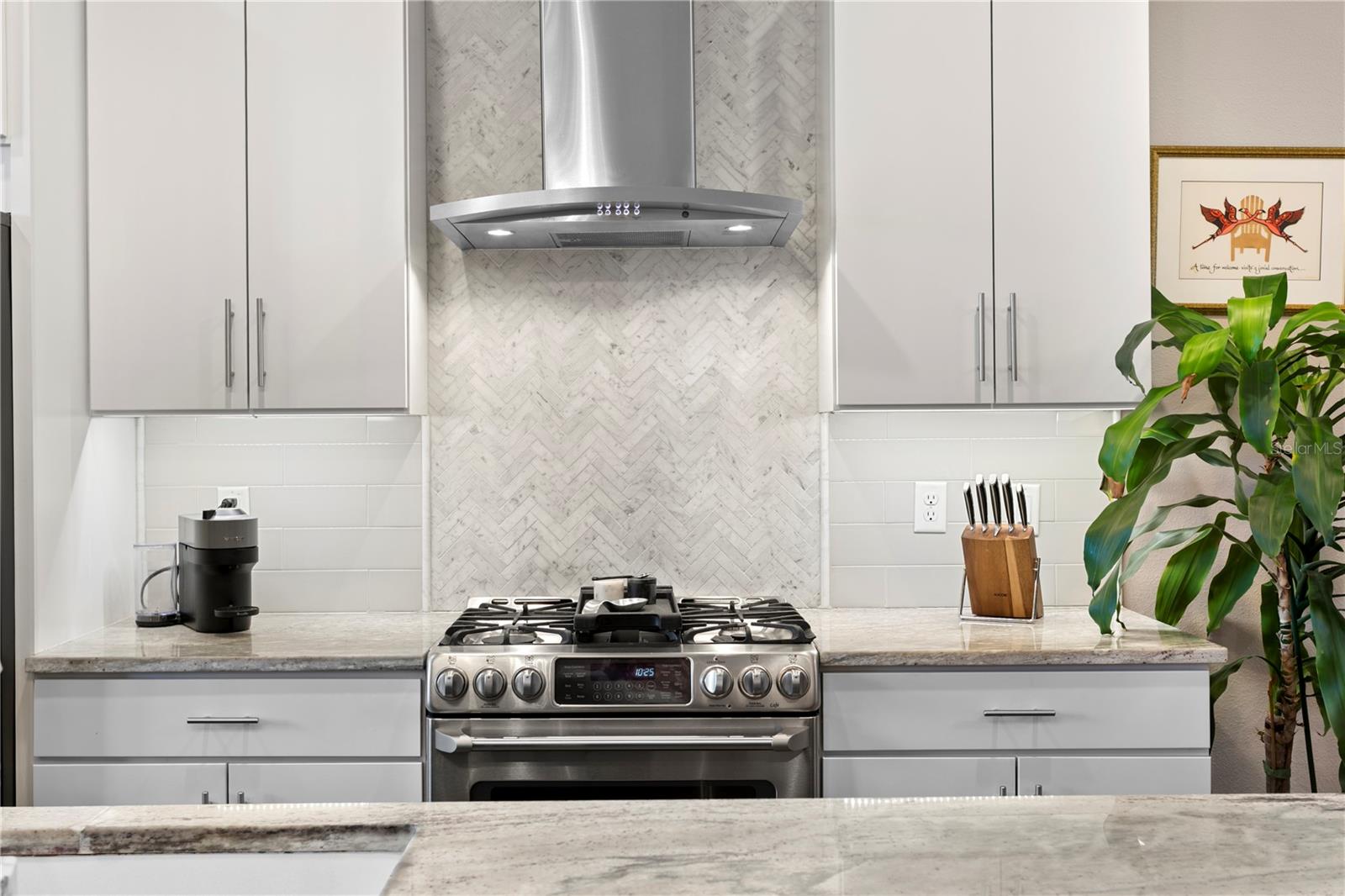 TOWNS ON FIFTH - Residential