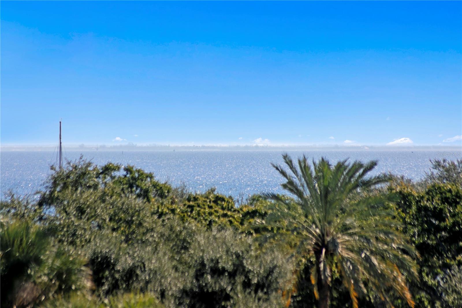 TOWNS ON FIFTH - Residential