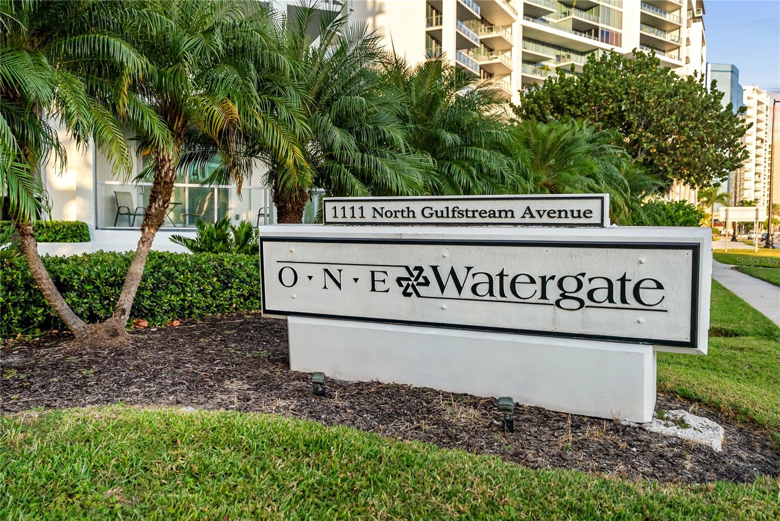 ONE WATERGATE - Residential