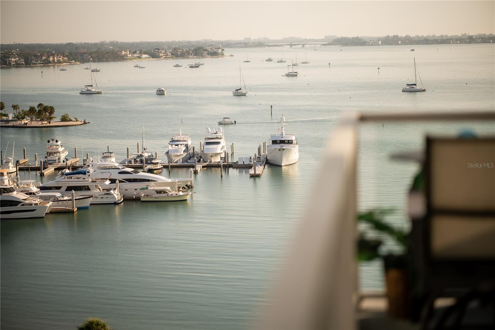 ONE WATERGATE - Residential