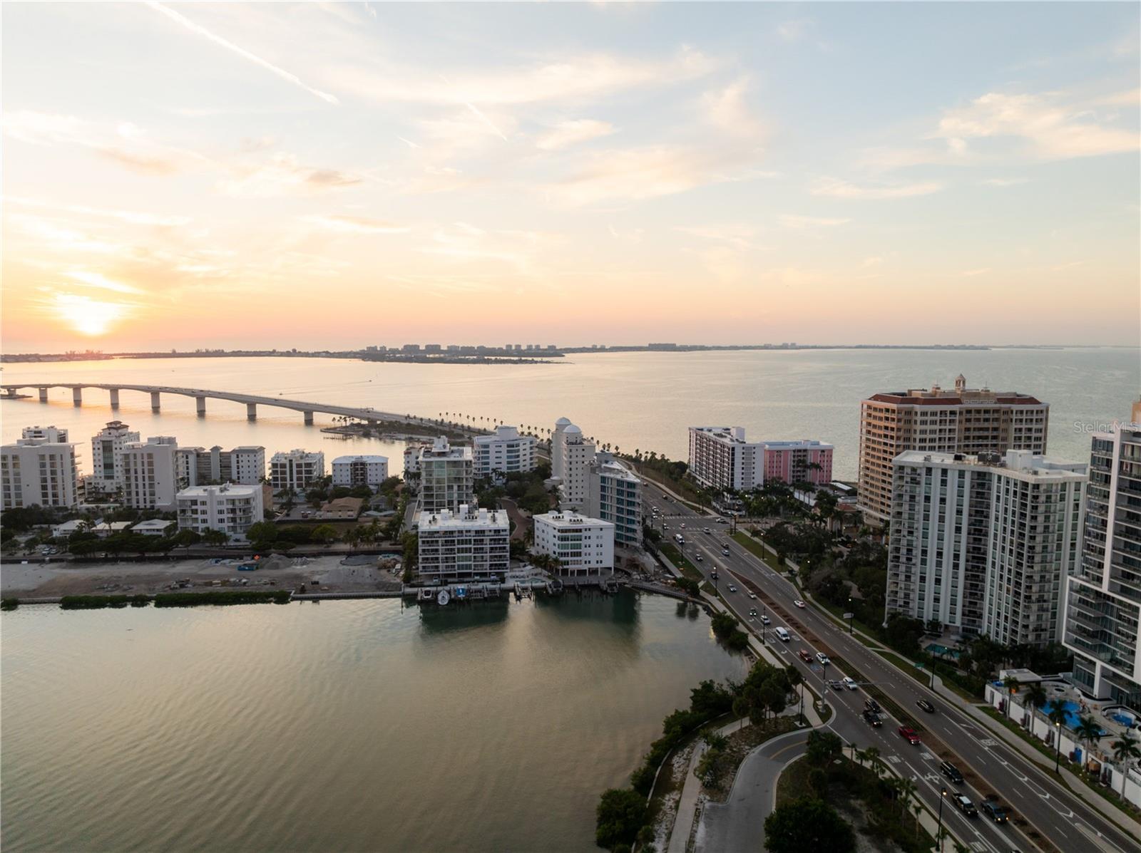 ONE WATERGATE - Residential