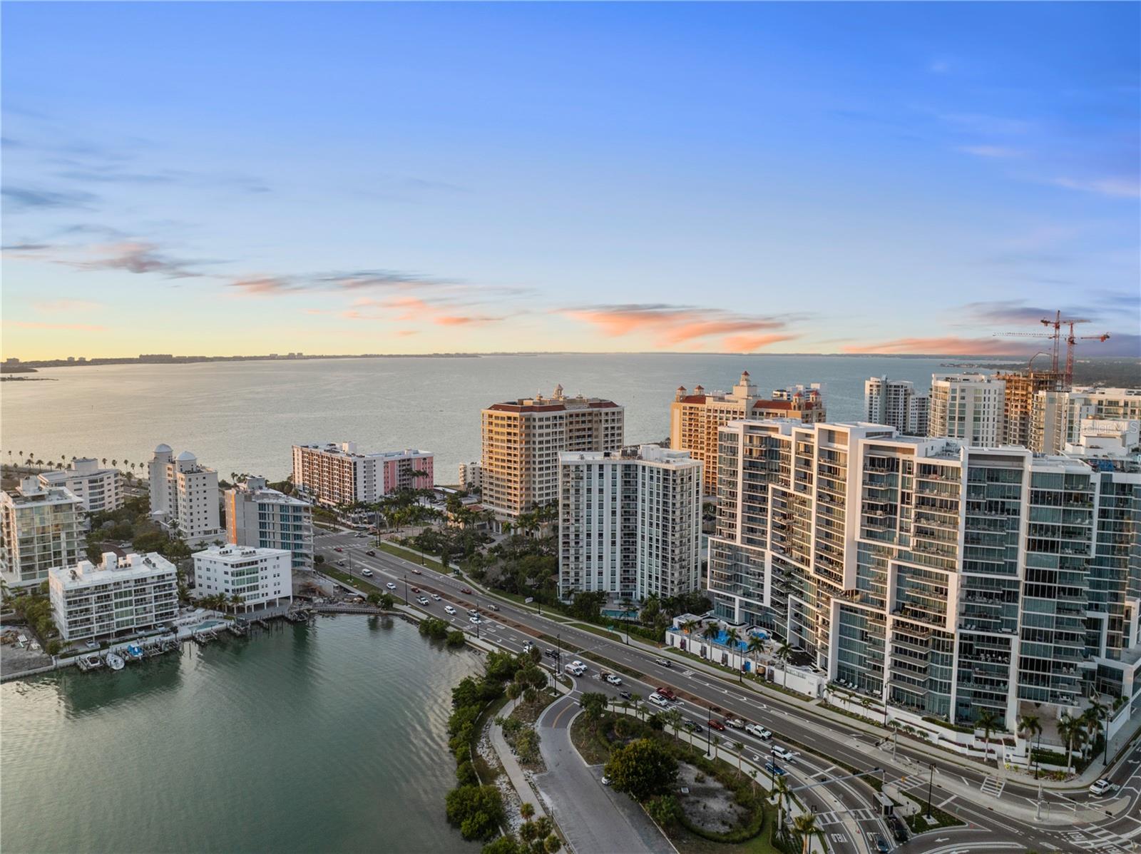 ONE WATERGATE - Residential