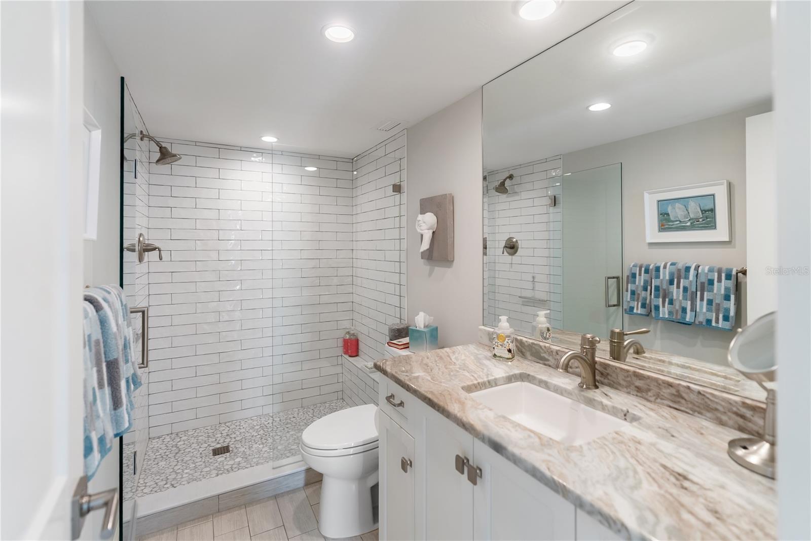 ONE WATERGATE - Residential