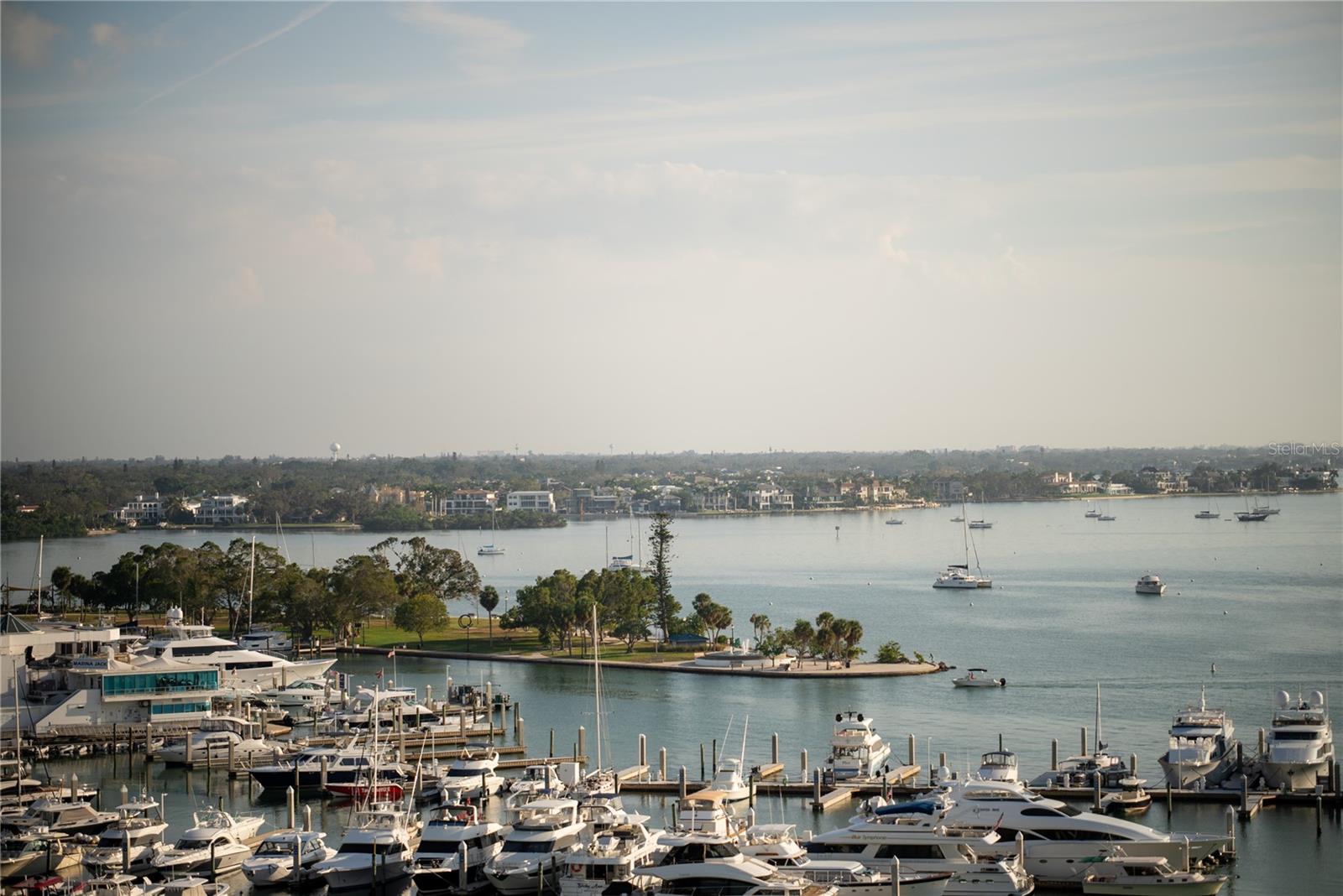 ONE WATERGATE - Residential