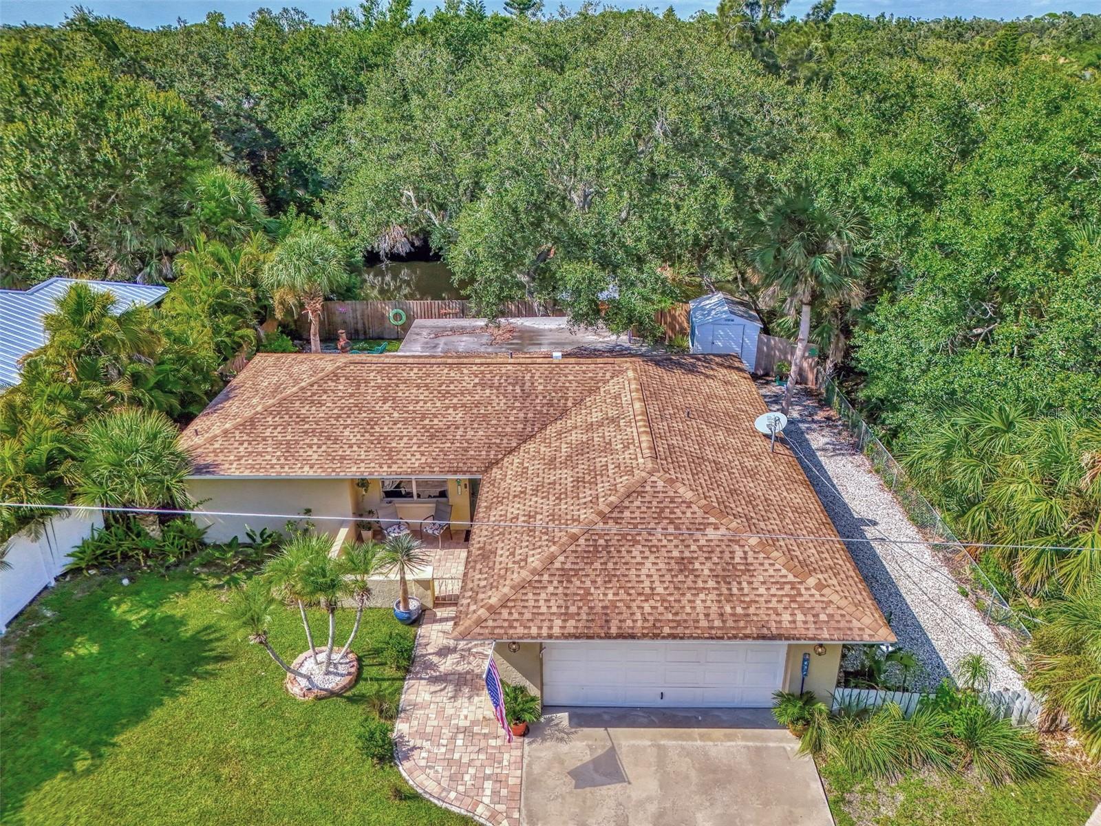 1712 SHELL DRIVE
