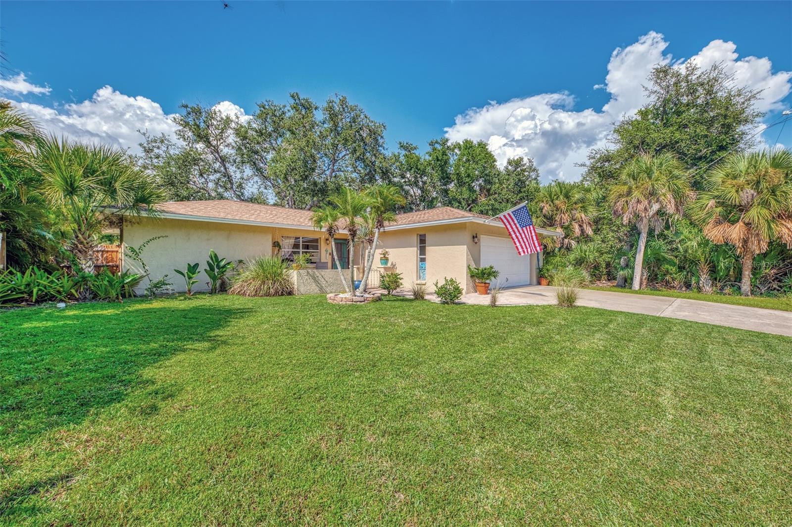 1712 SHELL DRIVE
