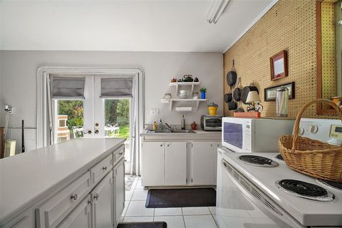 Tiny photo for 35350 County Road 439, Eustis, FL 32736 (MLS # R4910576)