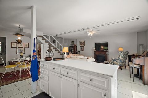 Tiny photo for 35350 County Road 439, Eustis, FL 32736 (MLS # R4910576)