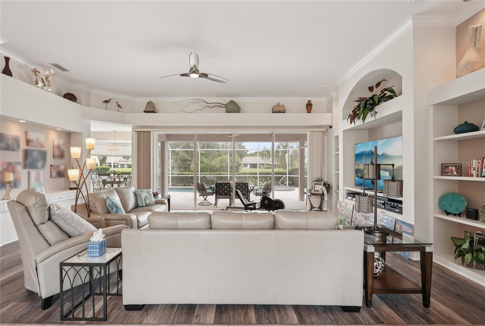 6174 MISTY OAKS DRIVE