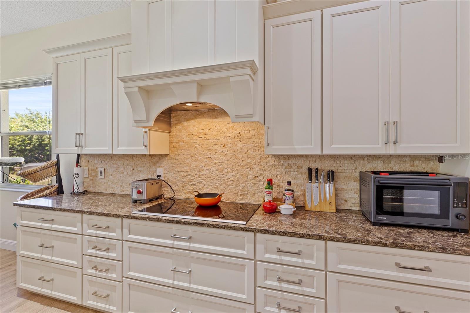 5914 CHAPARRAL AVENUE