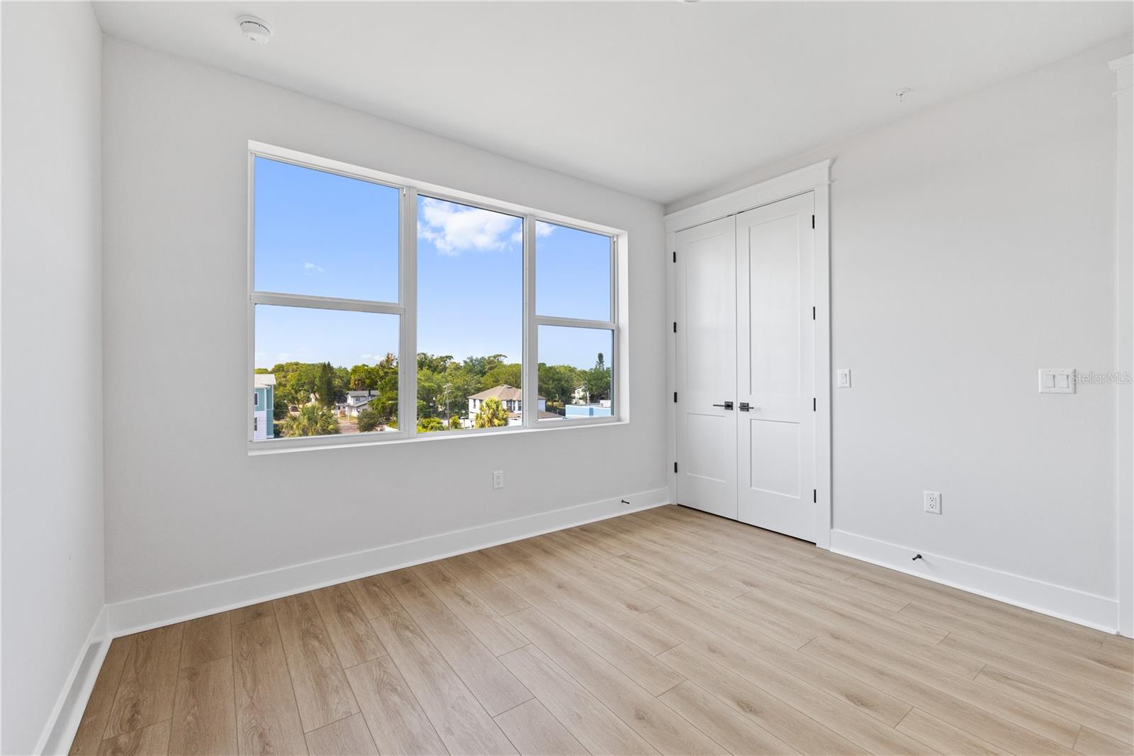 DRIFTWOOD ON CENTRAL - Residential