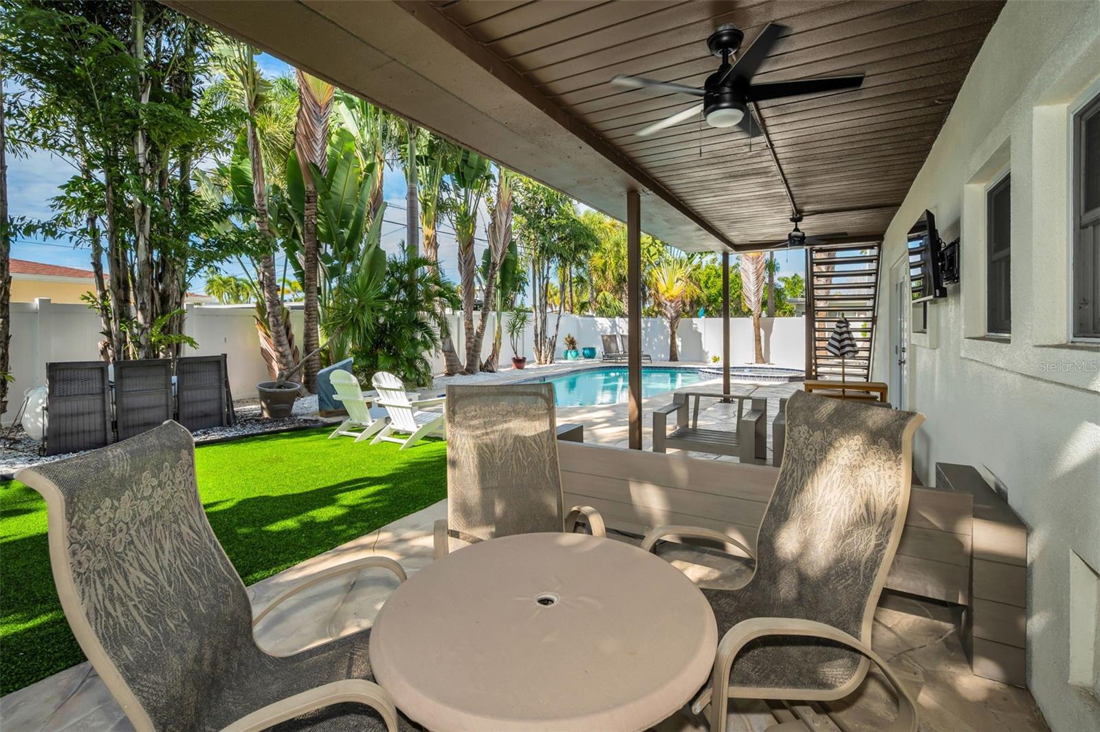 PARADISE ISLAND 2ND ADD - Residential